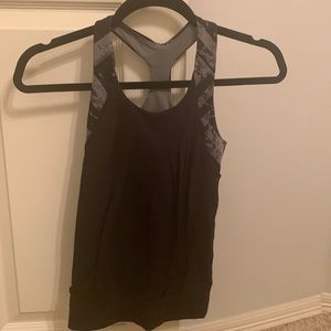 Ivivva/ lululemon tank top with built in sports bra
